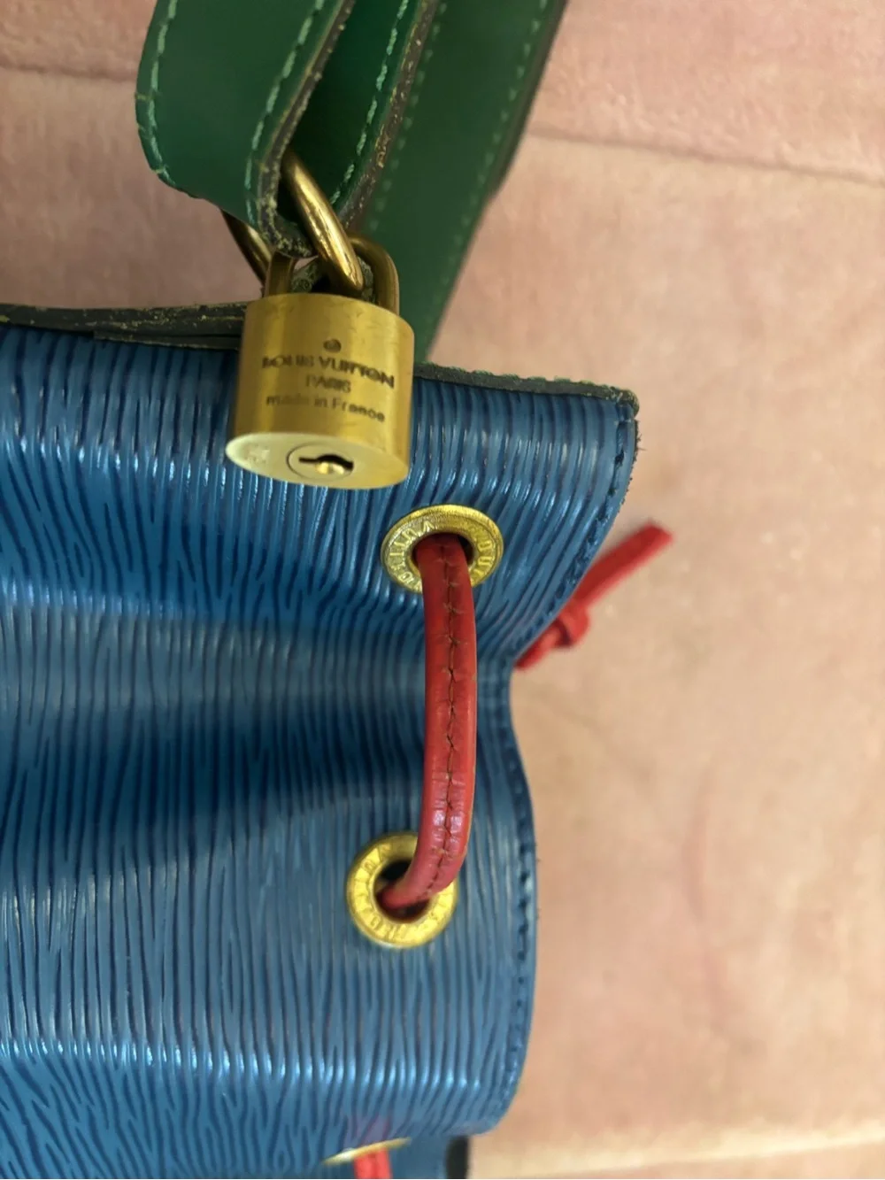 Authentic Louis Vuitton Epi Noé Bucket Bag Blue/Red/Green Leather with COA